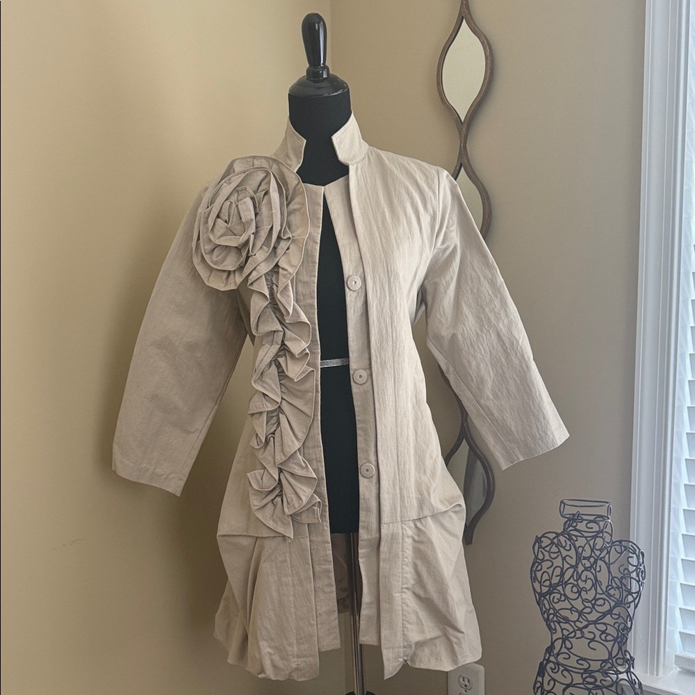 Chic Beige Women's Trench Coat with Ruffle Accent